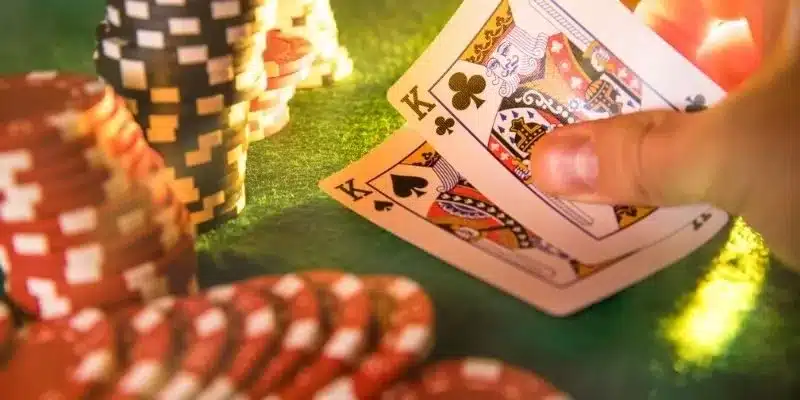 Xì tố là một trong những game hút người chơi nhất Hitclub
